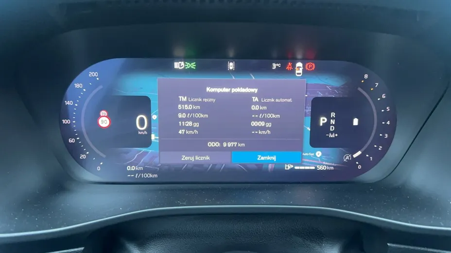 VOLVO XC40 -