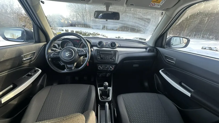SUZUKI Swift -