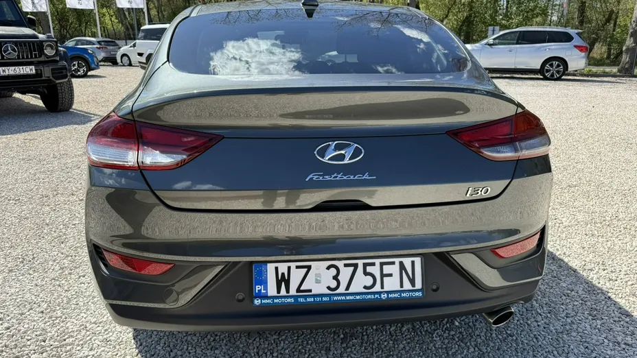 HYUNDAI i30 -