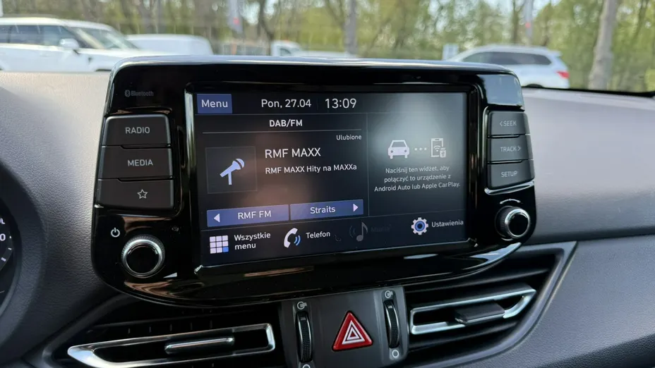 HYUNDAI i30 -