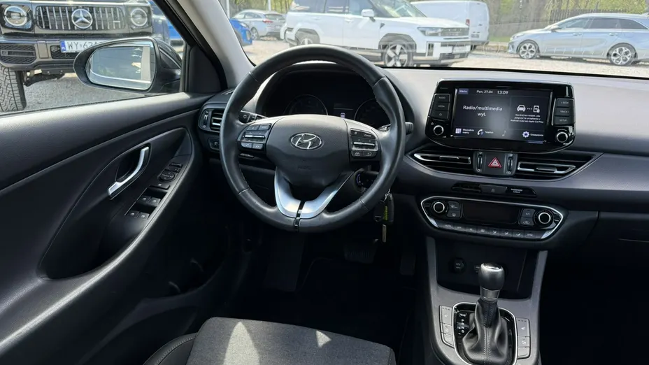 HYUNDAI i30 -