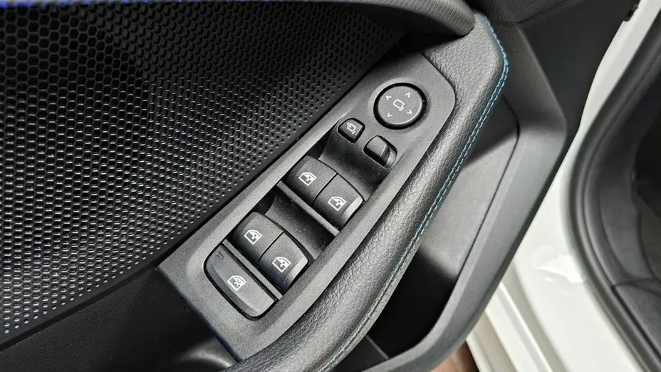 BMW Seria 1 -