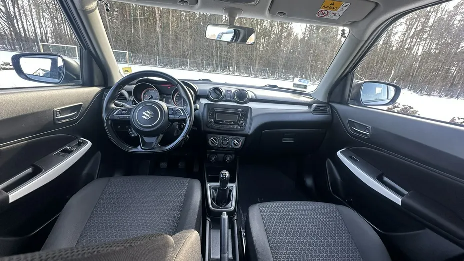 SUZUKI Swift -