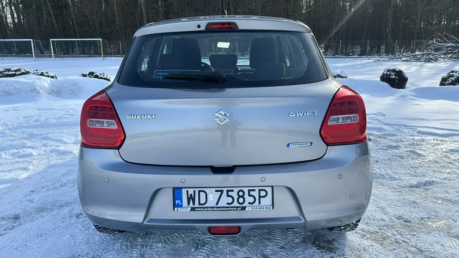 SUZUKI Swift -