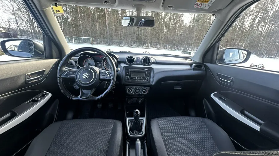 SUZUKI Swift -