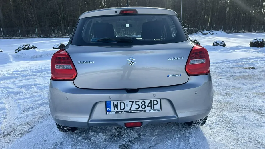 SUZUKI Swift -