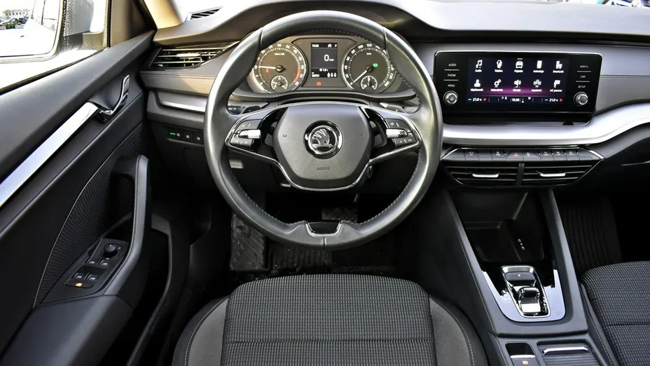 SKODA Octavia -