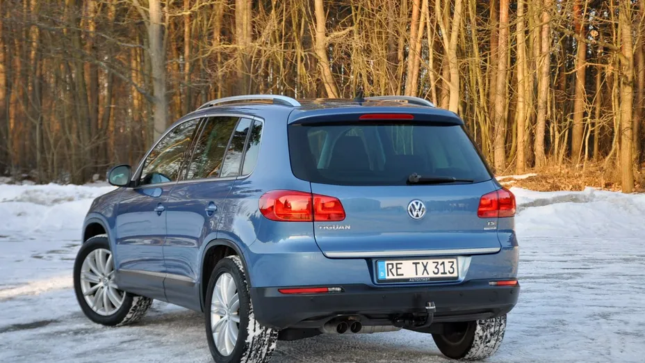 VOLKSWAGEN Tiguan -