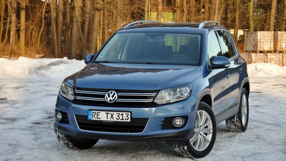 VOLKSWAGEN Tiguan -