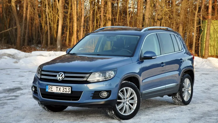 VOLKSWAGEN Tiguan -