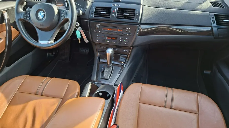 BMW X3 -