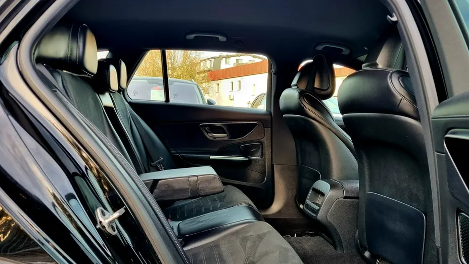 MERCEDES-BENZ C Klasa -