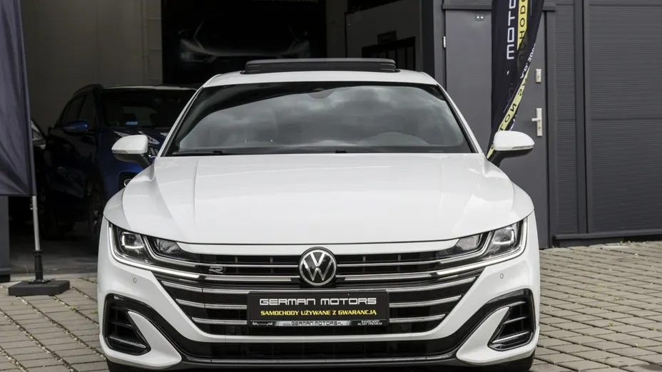 VOLKSWAGEN Arteon -