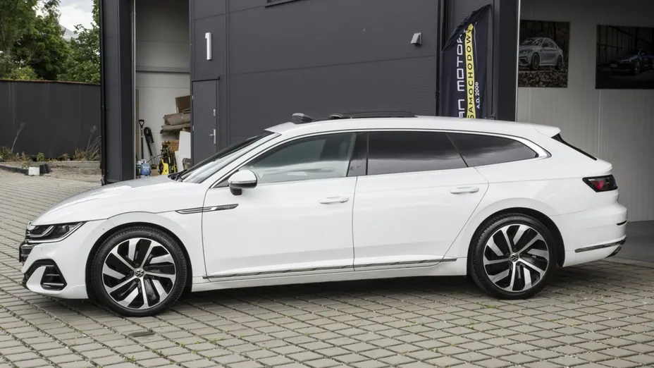 VOLKSWAGEN Arteon -