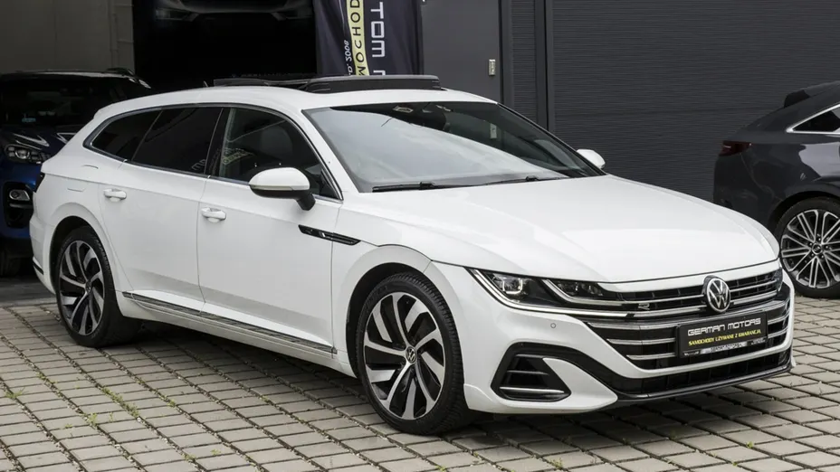 VOLKSWAGEN Arteon -