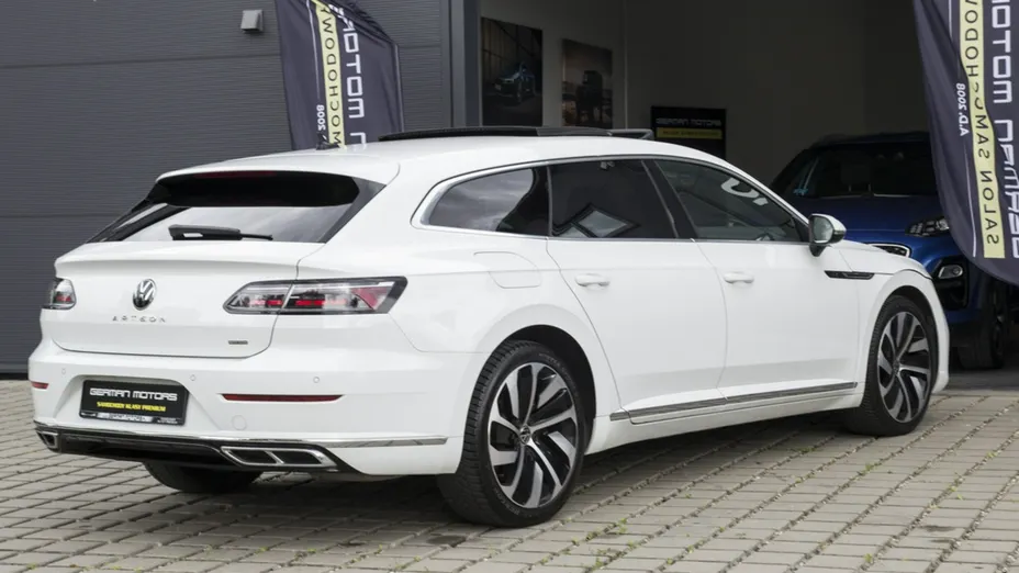 VOLKSWAGEN Arteon -