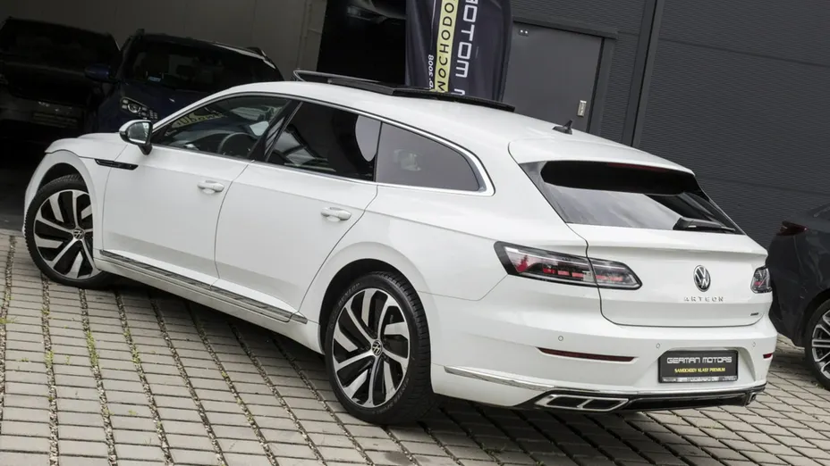 VOLKSWAGEN Arteon -
