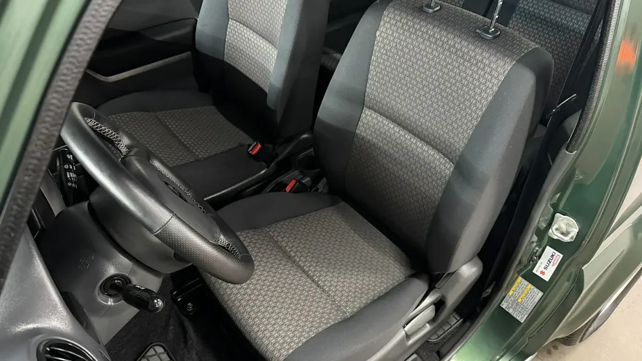 SUZUKI Jimny -