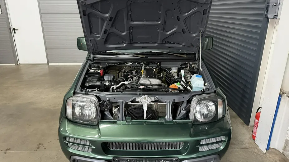 SUZUKI Jimny -