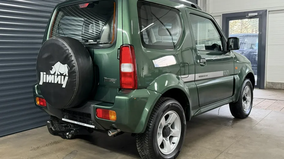 SUZUKI Jimny -