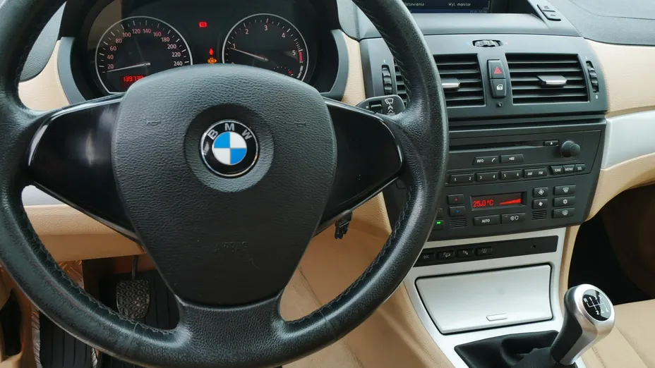 BMW X3 -