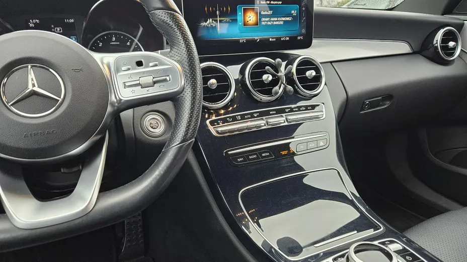 MERCEDES-BENZ C Klasa -