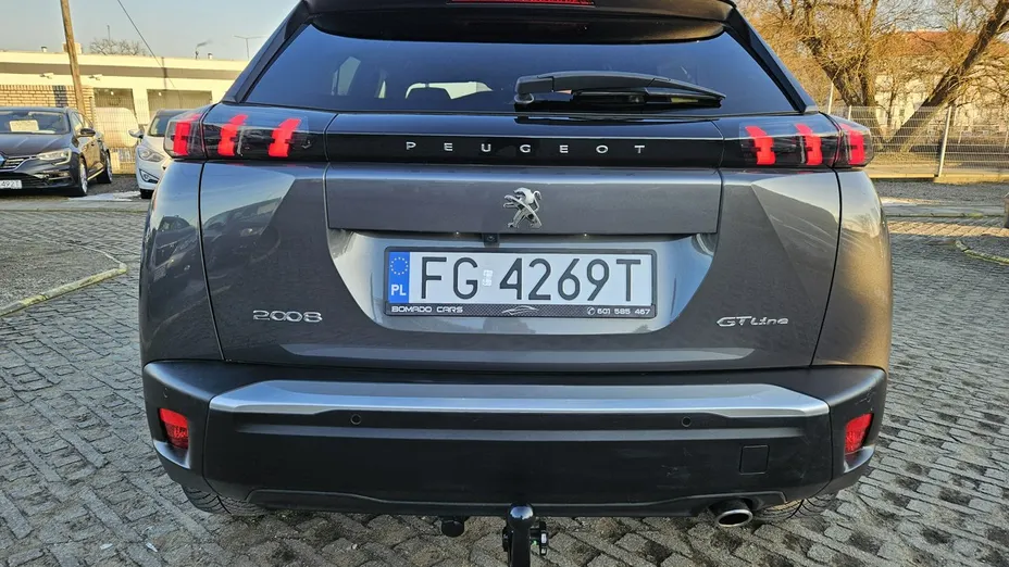 PEUGEOT 2008 -