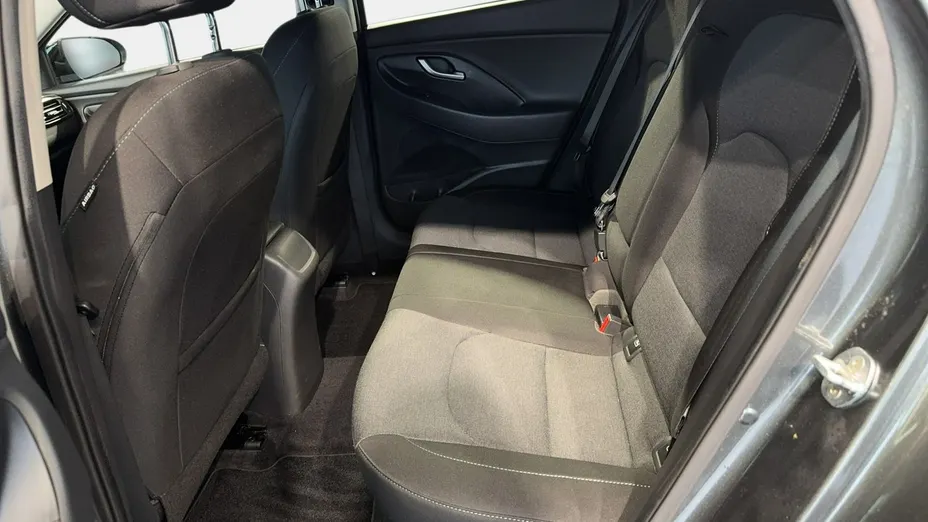 HYUNDAI i30 i30 Fastback 1.5 T-GDI 48V Smart DCT