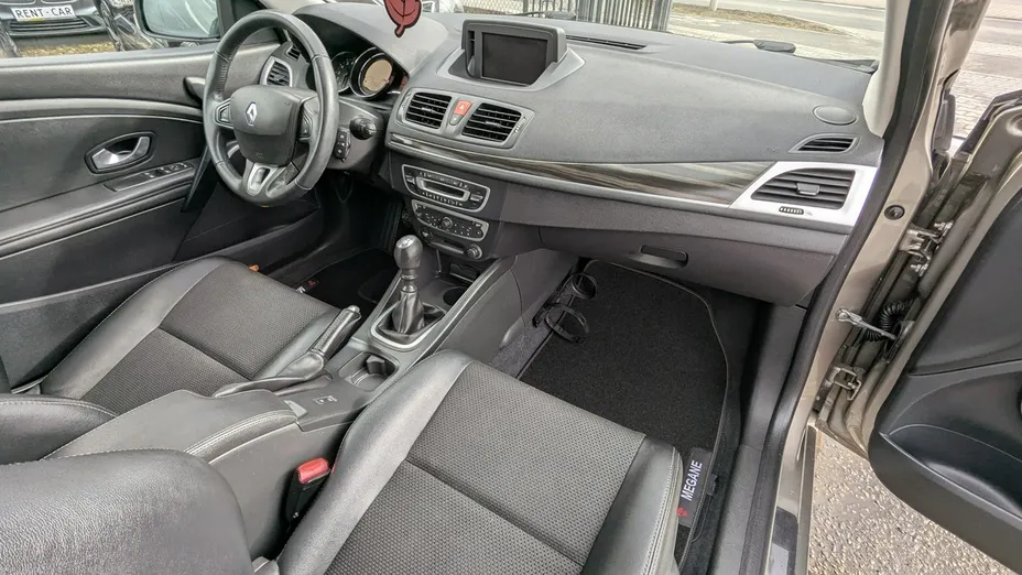 RENAULT Megane -