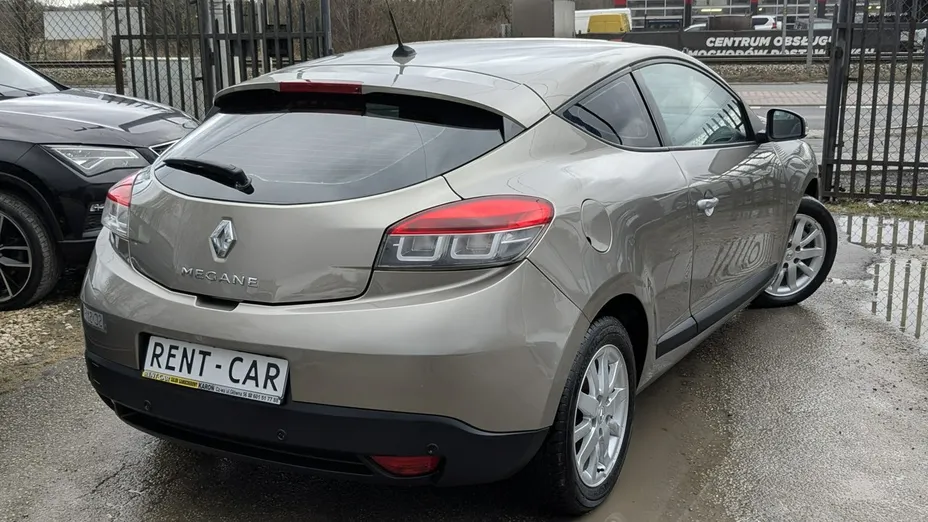 RENAULT Megane -