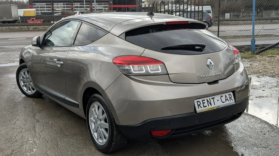 RENAULT Megane -