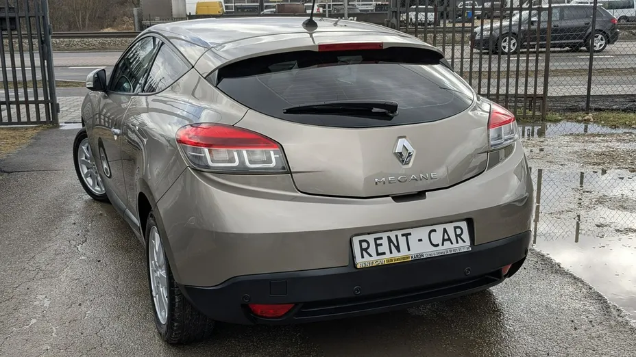 RENAULT Megane -