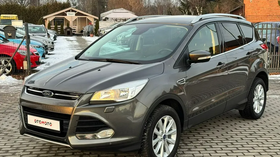 FORD Kuga -