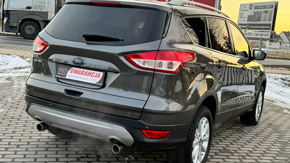 FORD Kuga -