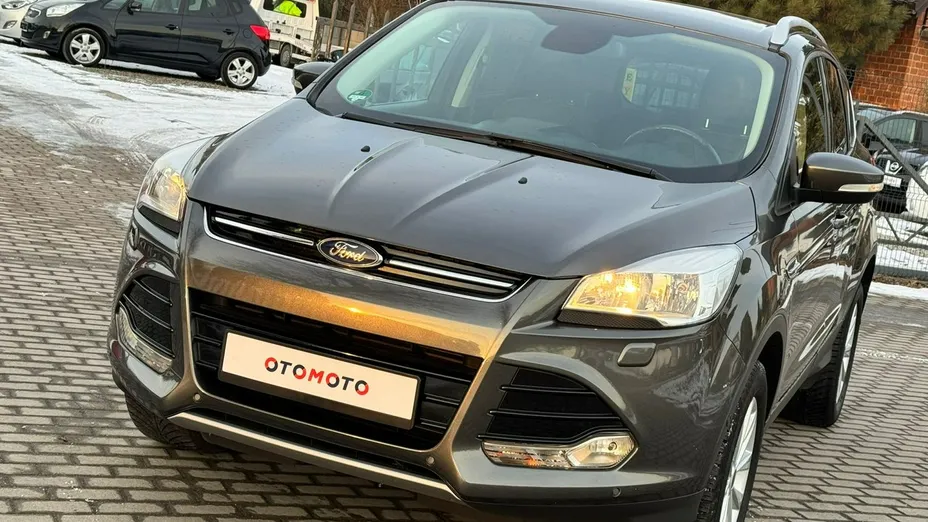 FORD Kuga -