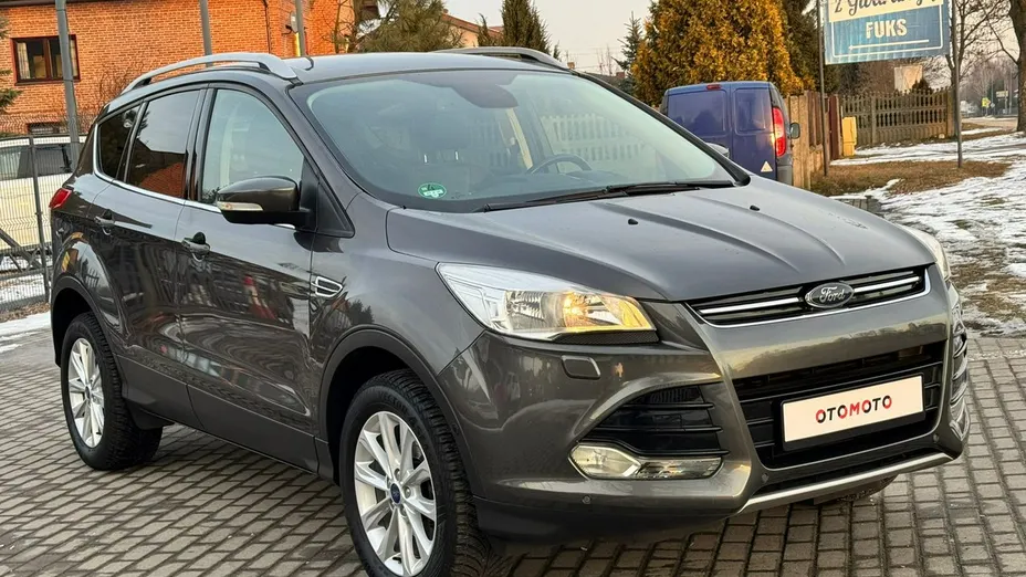 FORD Kuga -