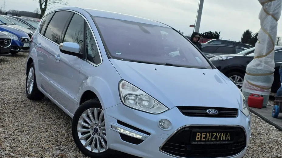 FORD S-MAX -