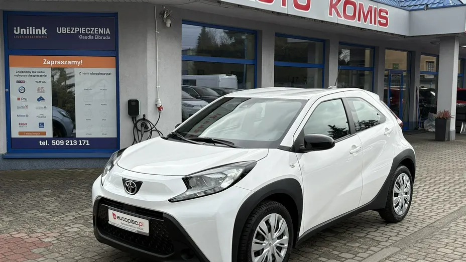 TOYOTA Aygo X -
