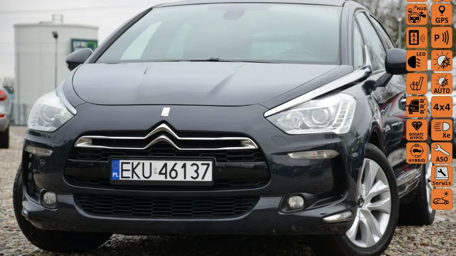 CITROEN DS5 -