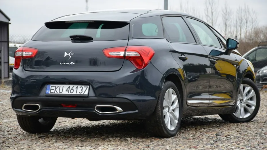 CITROEN DS5 -