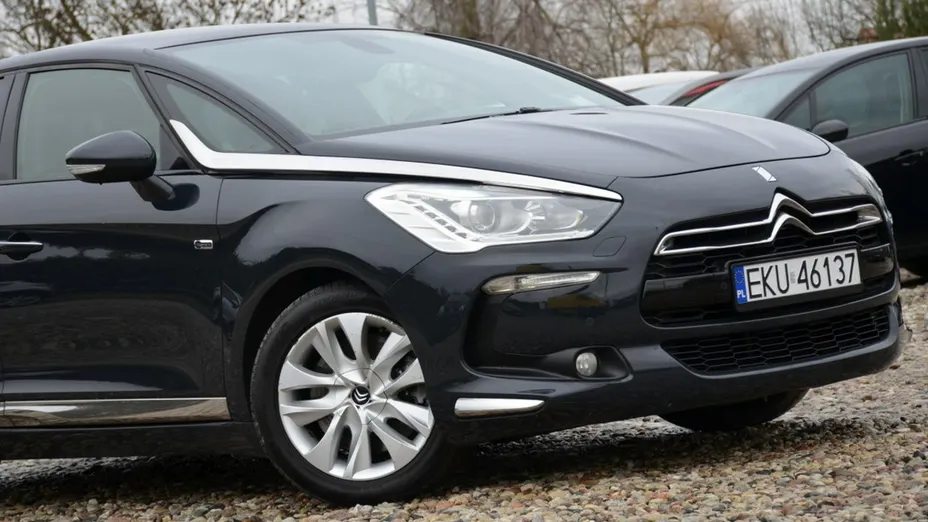 CITROEN DS5 -