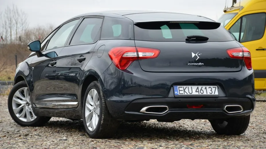 CITROEN DS5 -