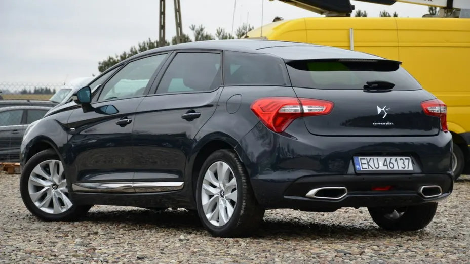 CITROEN DS5 -