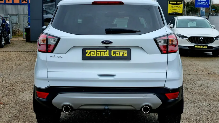 FORD Kuga -