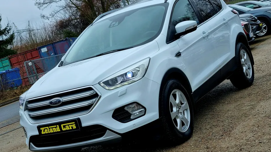 FORD Kuga -