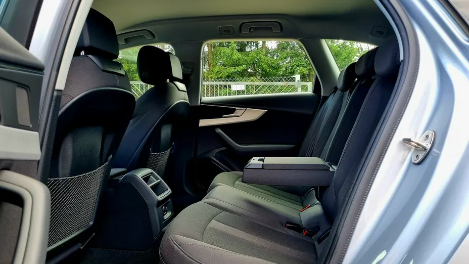 AUDI A4 Avant -