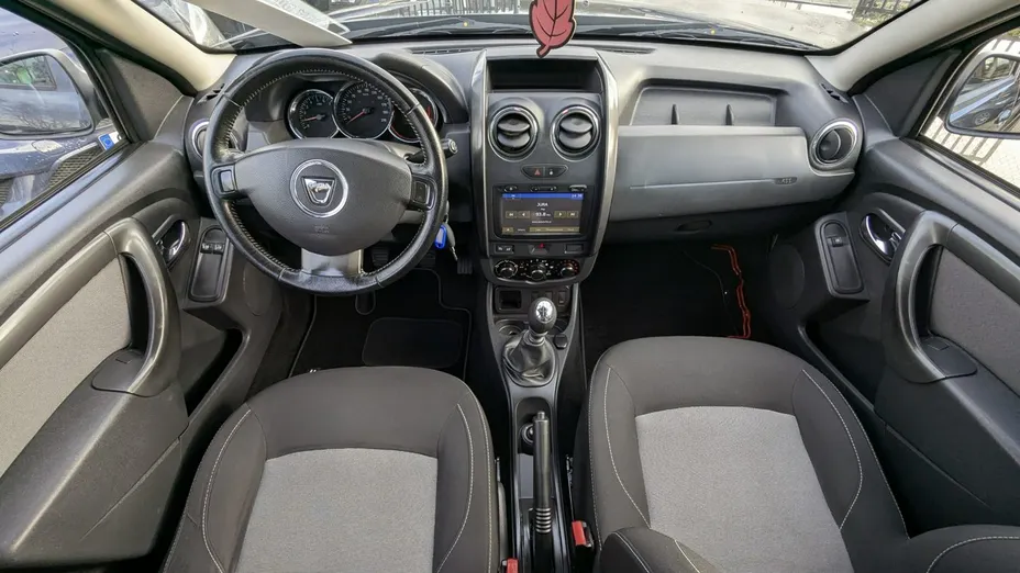 DACIA Duster -