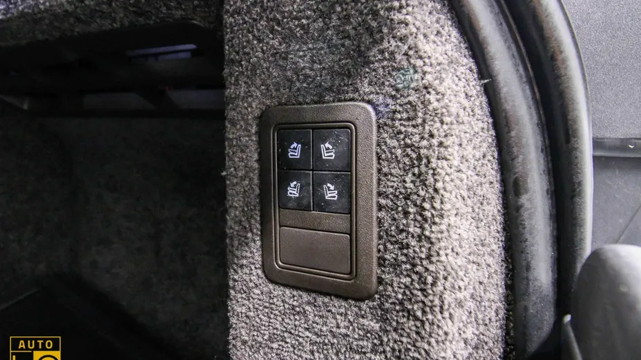 LAND ROVER Range Rover -