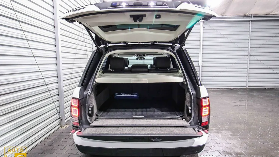 LAND ROVER Range Rover -