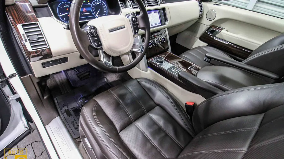 LAND ROVER Range Rover -